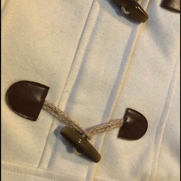 Le Chateau coat, size small - Picture 2 of 4